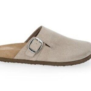 Time and Tru buckle clogs BRAND NEW SIZE 8M